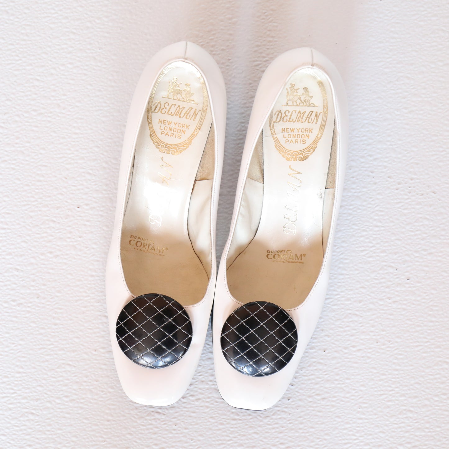 Vintage Delman Black & White Pumps