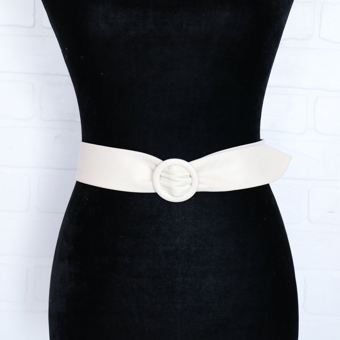 Vintage White Leather Belt